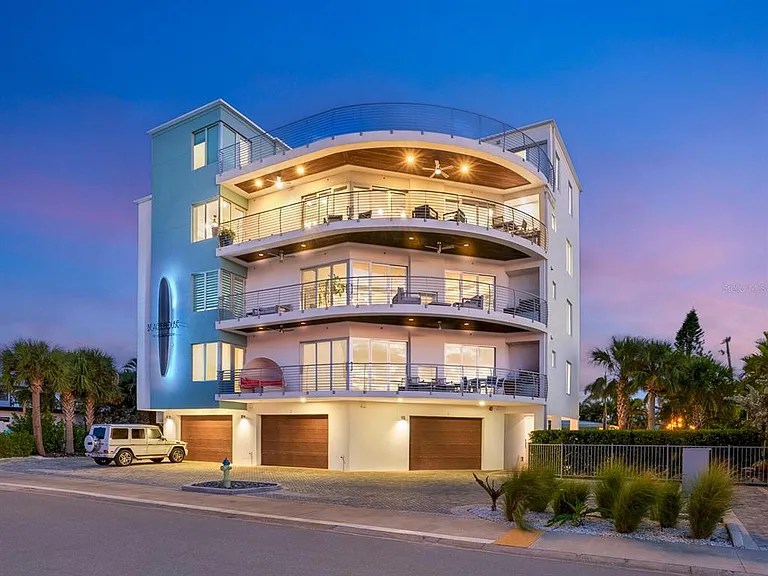 1140 Seaside Drive — sold property photo