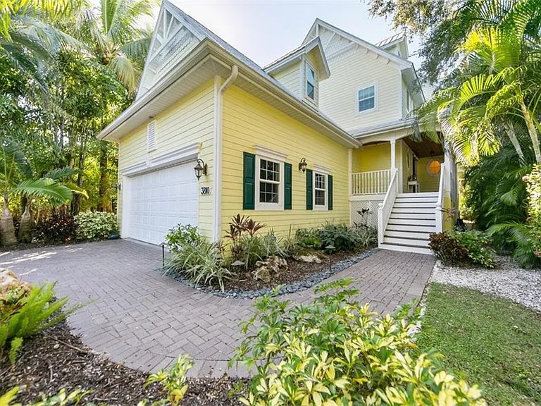 3810 Flamingo Avenue — sold property photo